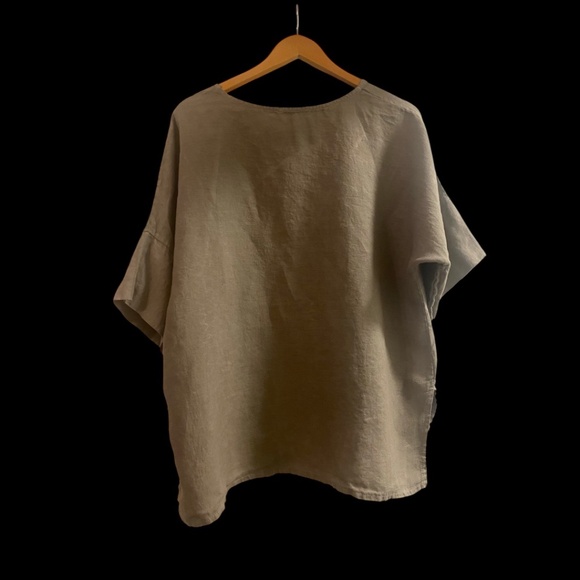 Linen Tunic - Picture 2 of 4